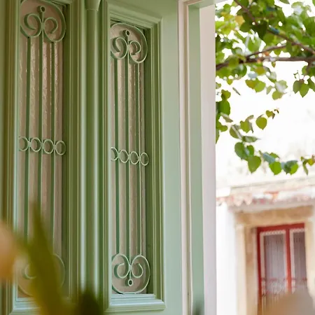 Old Village Luxury Areti *