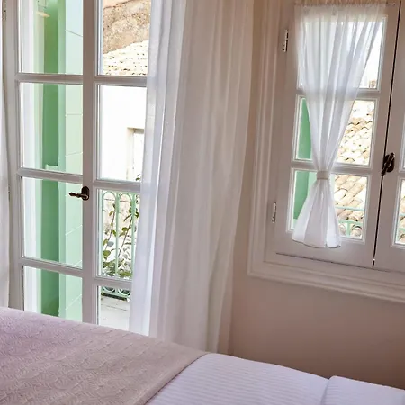 Old Village Luxury Areti Valanio